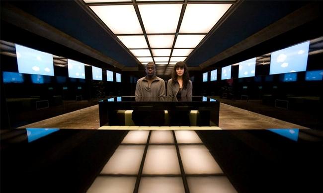 BLACK MIRROR_ LOS ESPACIOS DE UNA PROVOCADORA SERIE BLACK MIRROR_ LOS ESPACIOS DE UNA PROVOCADORA SERIE