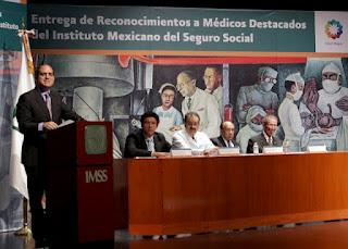 En la actual administración el IMSS amplió la red de servicios y la atención médica oportuna: Daniel Karam En la actual administración el IMSS amplió la red de servicios y la atención médica oportuna: Daniel Karam