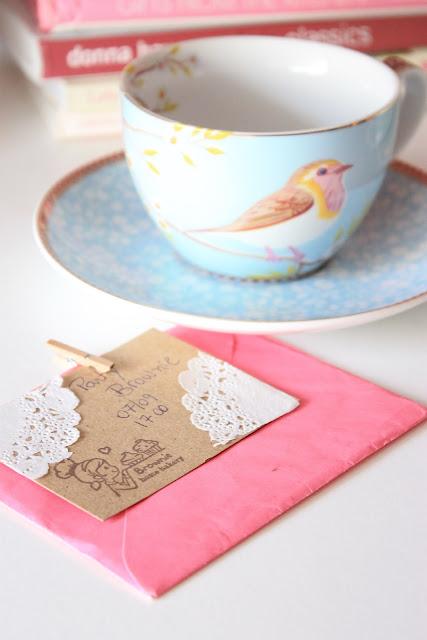 DIY Tags y tarjetas doilies para regalo DIY Tags y tarjetas doilies para regalo