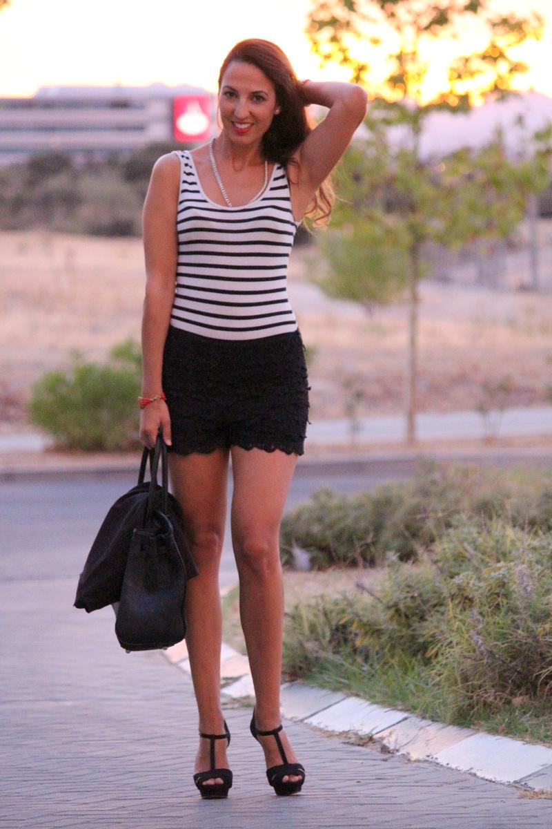 Short guipur Short guipur