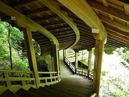 i66 i66 La tradición de quemar incienso, ¿Hindú o japonés?