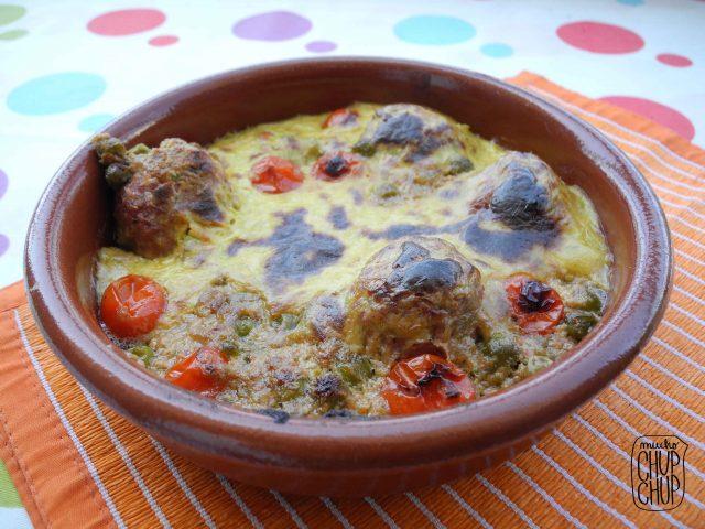 albondigas 2 Albóndigas gratinadas con salsa de nata. Viernes de receta