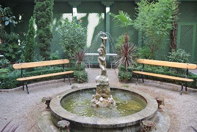 Café del Jardín, un rincón romántico en el centro de Madrid Café del Jardín, un rincón romántico en el centro de Madrid