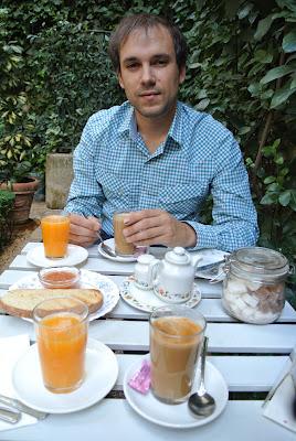 Café del Jardín, un rincón romántico en el centro de Madrid Café del Jardín, un rincón romántico en el centro de Madrid