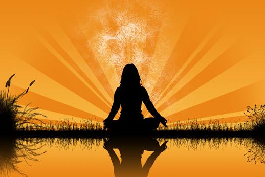 Practicando Kundalini Yoga Practicando Kundalini Yoga