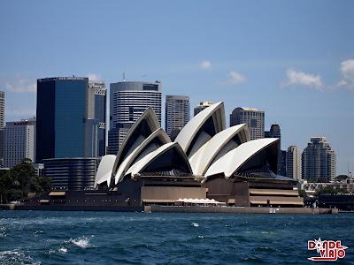 Ópera de Sydney desde el agua