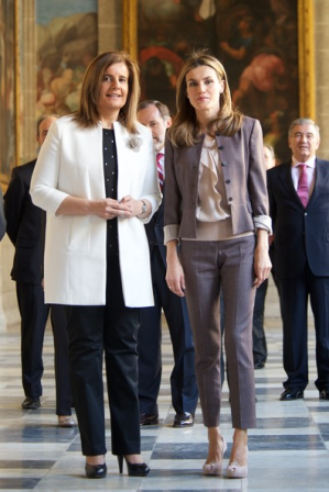 El look de Dña. Letizia en su visita a El Escorial