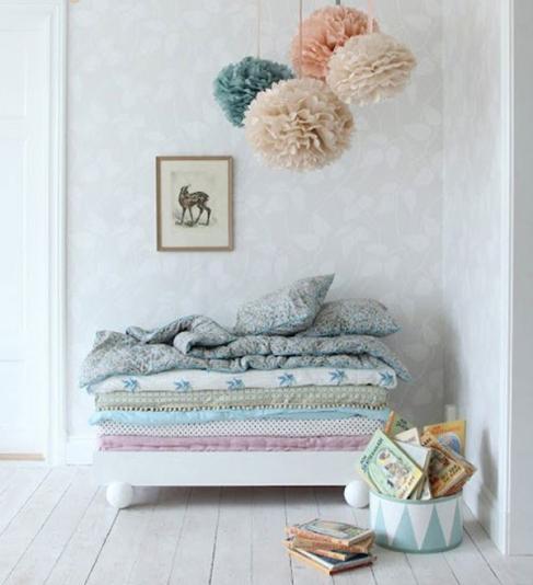 La Princesa y el Guisante. The Princess and the Pea. La Princesa y el Guisante. The Princess and the Pea.