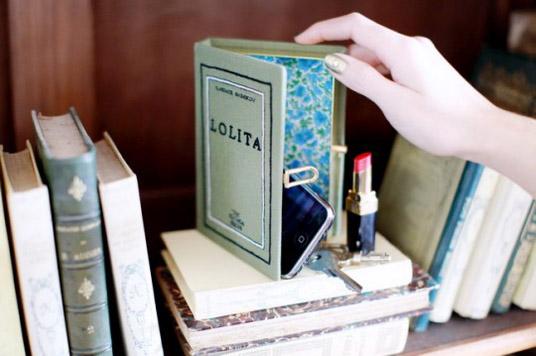 Book - Clutch, recomendado para todos los públicos Book - Clutch, recomendado para todos los públicos