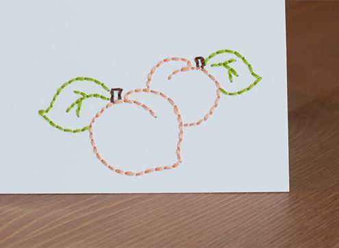 Cómo bordar unas cartulinas para decorar unas tarjetas. como bordar tarjetas
