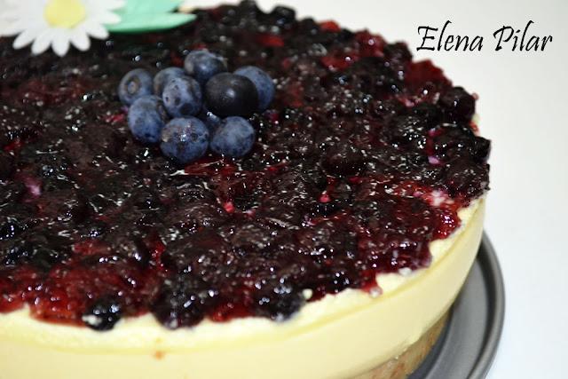 Tarta de Queso Fresco y Arándanos Tarta de Queso Fresco y Arándanos