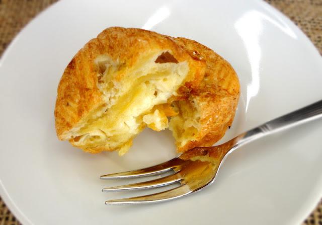 Tortillitas de Patata Rellenas de Queso de Cabra. CRA XI... Patatas Fritas. Tortillitas de Patata Rellenas de Queso de Cabra. CRA XI... Patatas Fritas.