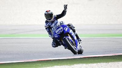 El colmo de la mala suerte para Pedrosa, el triunfo más cómodo para un Lorenzo que se escapa en Misano El colmo de la mala suerte para Pedrosa, el triunfo más cómodo para un Lorenzo que se escapa en Misano