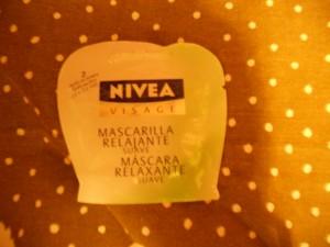 064 NIVEA, MASCARILLA RELAJANTE SUAVE