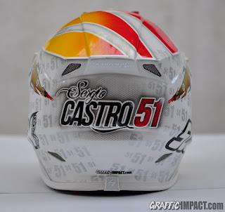 Nueva aerografia en  el casco de Sergio castro 51
