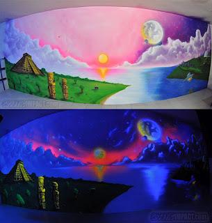 Blacklight art, mural con luz negra UV