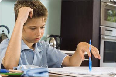 El comportamiento retraído en los niños puede acarrear desventajas académicas El comportamiento retraído en los niños puede acarrear desventajas académicas