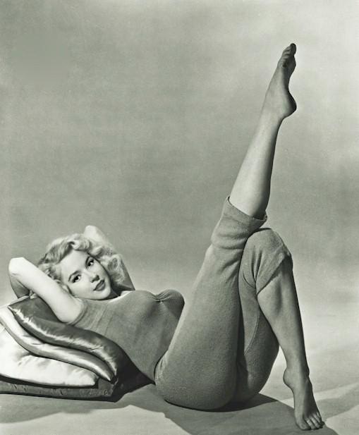 Pin-up de la Semana: Betty Brosmer Pin-up de la Semana: Betty Brosmer
