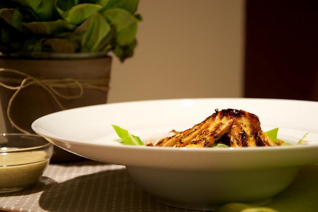Ensalada césar con pollo caramelizado Ensalada césar con pollo caramelizado
