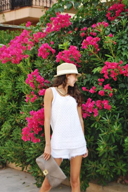 White Alboraya White Alboraya