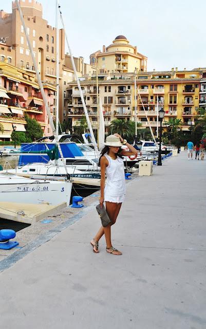 White Alboraya White Alboraya