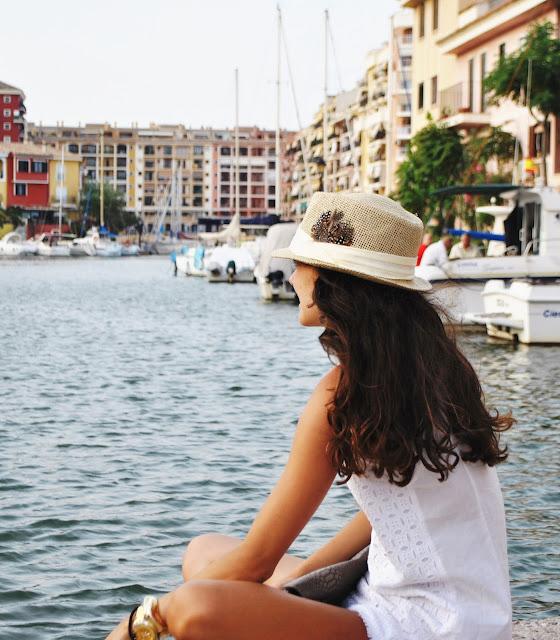 White Alboraya White Alboraya