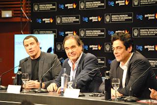 Salvaje la presencia de Stone, Travolta y del Toro en la tercera jornada del Festival Salvaje la presencia de Stone, Travolta y del Toro en la tercera jornada del Festival