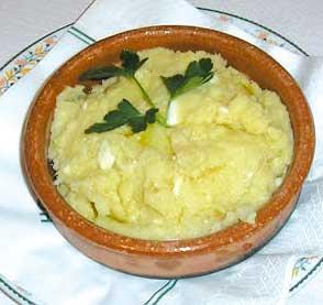 Hoy comemos Atascaburras( ajo ariero) Hoy comemos Atascaburras( ajo ariero)