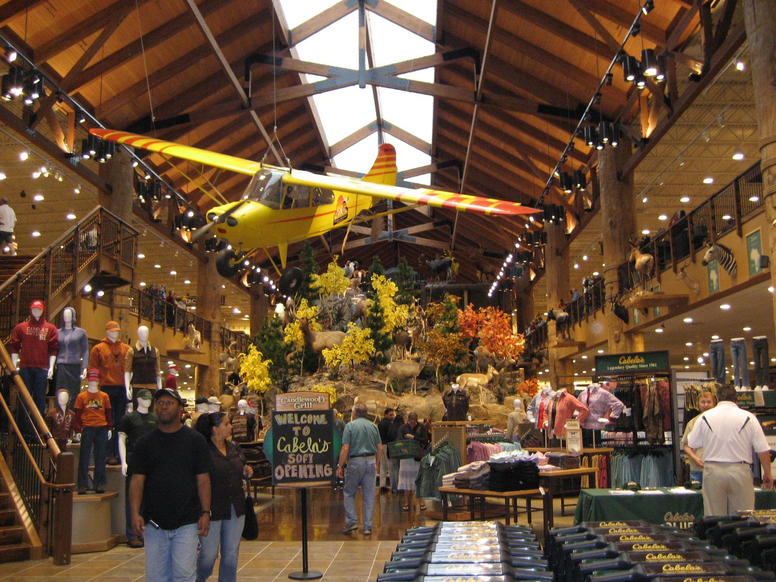 cabelas-004.JPG