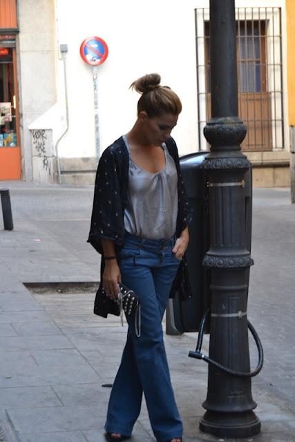 Con el pijama a la calle Con el pijama a la calle