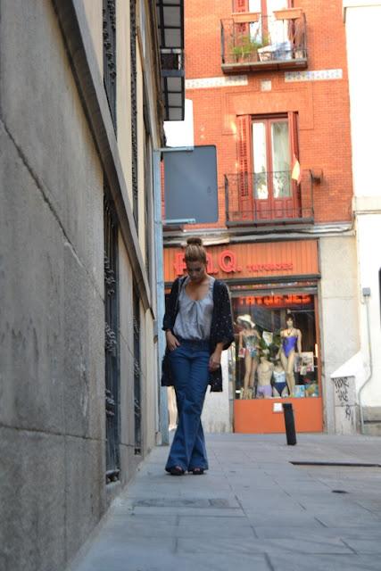 Con el pijama a la calle Con el pijama a la calle