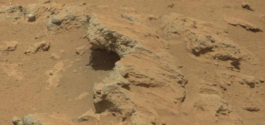 El Curiosity descubre restos de una antigua corriente fluvial en Marte