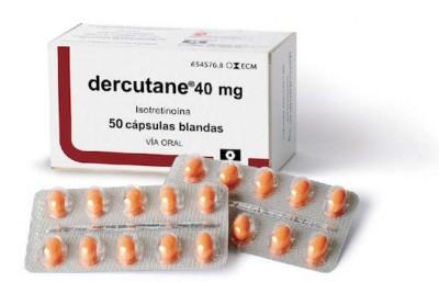 isotretinoína Medicación contra el acné, relacionada con mayor riesgo de conjuntivitis