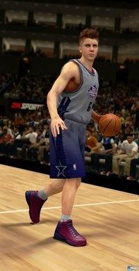 NBA 2K13 saldrá mañana a la venta, con Justin Bieber como personaje jugable 20121004-141232.jpg