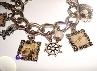 PULSERA CHARMS PETER PAN