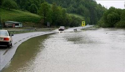 Dos personas mueren por las inundaciones en el sur de Polonia