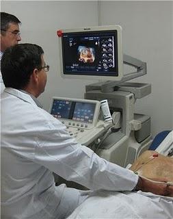 El escáner de 64 cortes del Hospital Regional de Málaga ha evitado el cateterismo cardiaco a 285 pacientes en los últimos nueve meses El escáner de 64 cortes del Hospital Regional de Málaga ha evitado el cateterismo cardiaco a 285 pacientes en los últimos nueve meses