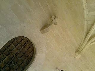 Aullidos desde el castillo Aullidos desde el castillo