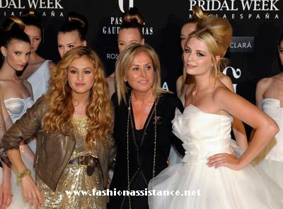 Mischa Barton, estrella del desfile de Rosa Clará en Barcelona. Mischa Barton, estrella del desfile de Rosa Clará en Barcelona.
