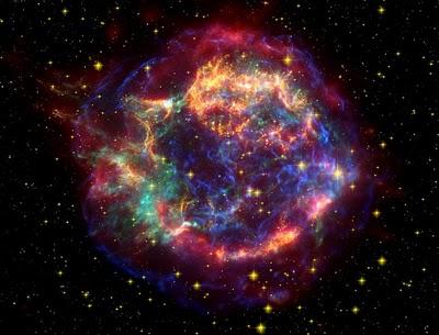 Peculiar supernova representa el eslabón perdido de la evolución estelar Peculiar supernova representa el eslabón perdido de la evolución estelar