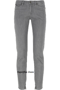 Kate Moss, doble denim y botas apache de Mango. Consíguelas aquí Kate Moss, doble denim y botas apache de Mango. Consíguelas aquí