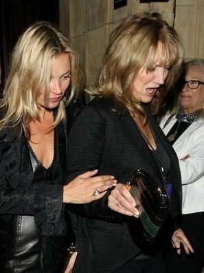Kate Moss y su madre, Linda Rosina Sheperd, de tal palo tal astilla