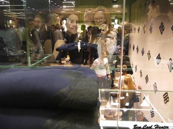 dafne patruno anna dirk-bikkembergs barcelona con Anna de AddictSmile en la segunda planta de Dirk Bikkembergs