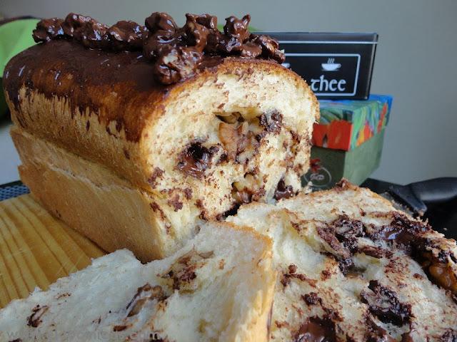 Pan con chocolate y nueces