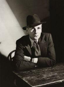 NPG x44791,Sir John Gielgud,by Gordon Anthony Tan digno como discreto