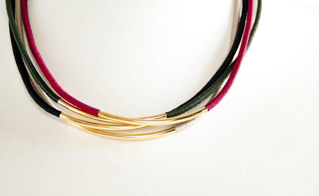 Nueva colección ELASTICO: Pulseras y collares de colores Nueva colección ELASTICO: Pulseras y collares de colores