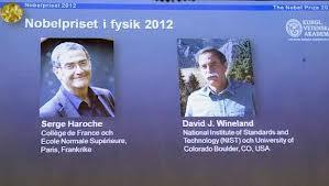 El Nobel de Física ha premiado este año a Serge Haroche y David Wineland, por la observación directa de estados cuánticos Actualidad Informática. El Nobel de Física ha premiado este año a Serge Haroche y David Wineland, por la observación directa de estados cuánticos . Rafael Barzanallana. UMU