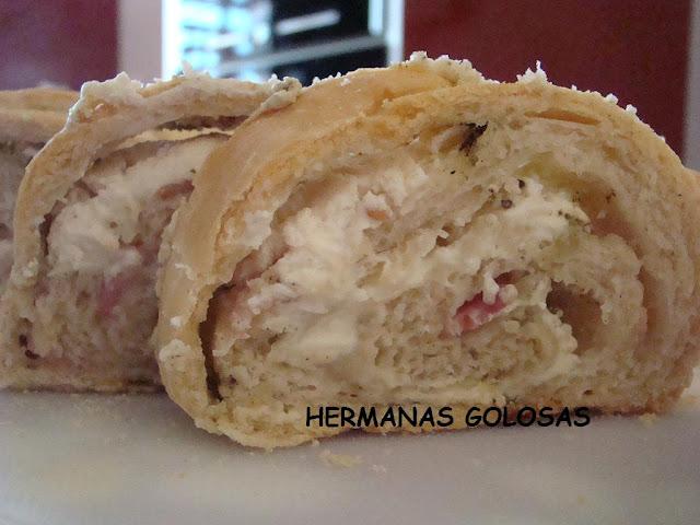 PAN DE CERVEZA RELLENO DE QUESO DE CABRA Y BACON PAN DE CERVEZA RELLENO DE QUESO DE CABRA Y BACON