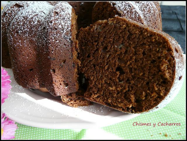 Bundt de Chocolate intenso con ralladura de Naranja y Chispas de Chocolate Blanco