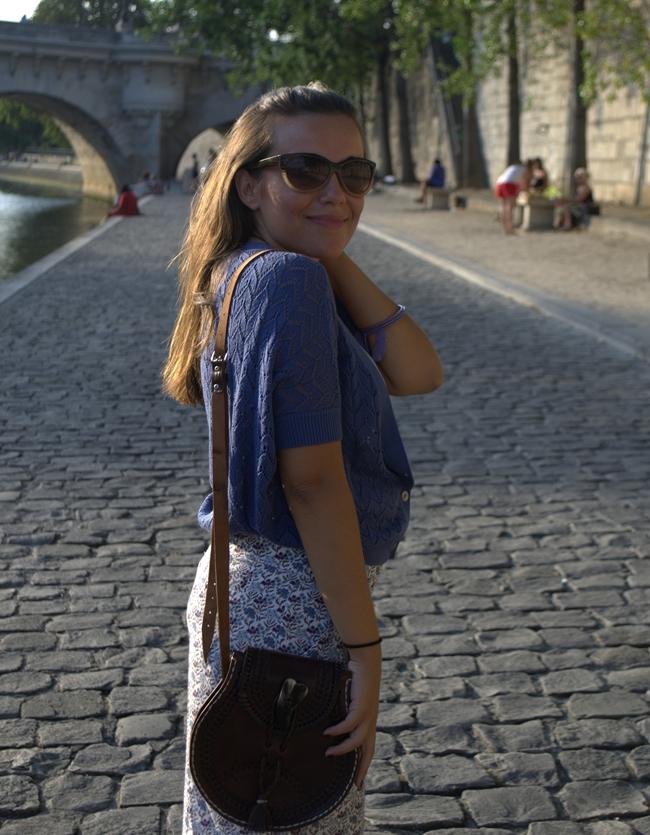 relaxed walk relaxed walk